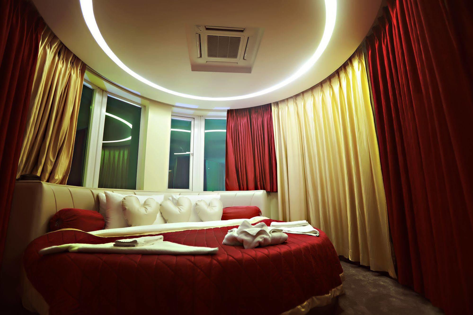 Hotel Patliputra Continental Patna  Buitenkant foto
